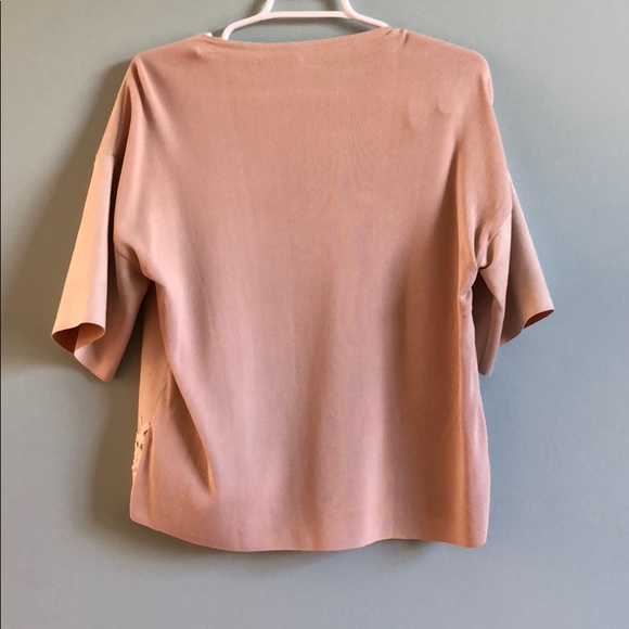 Top - Picture 2 of 2